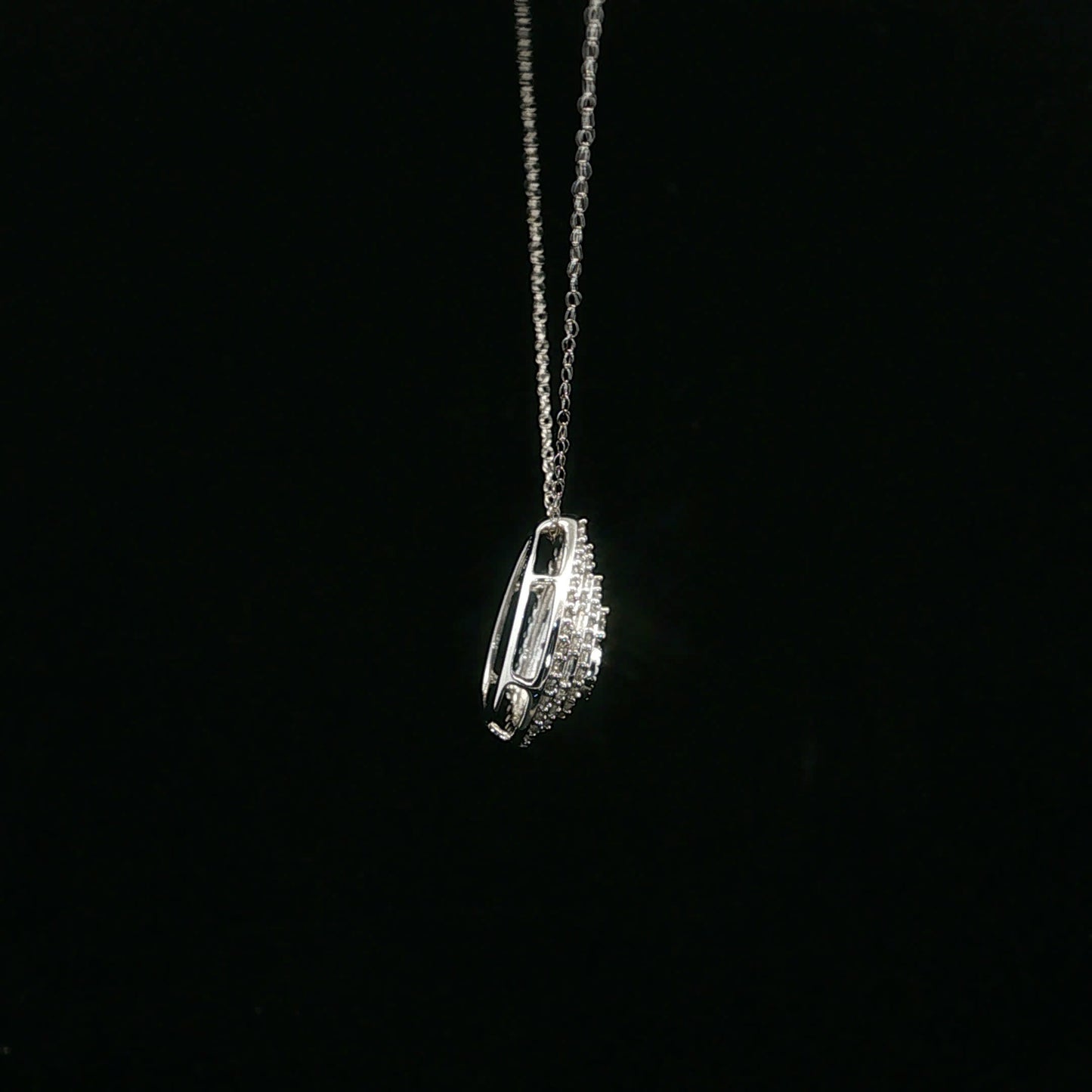 0.50ctw G/SI2 Pear Halo - 10KW - Natural Diamond - 64224