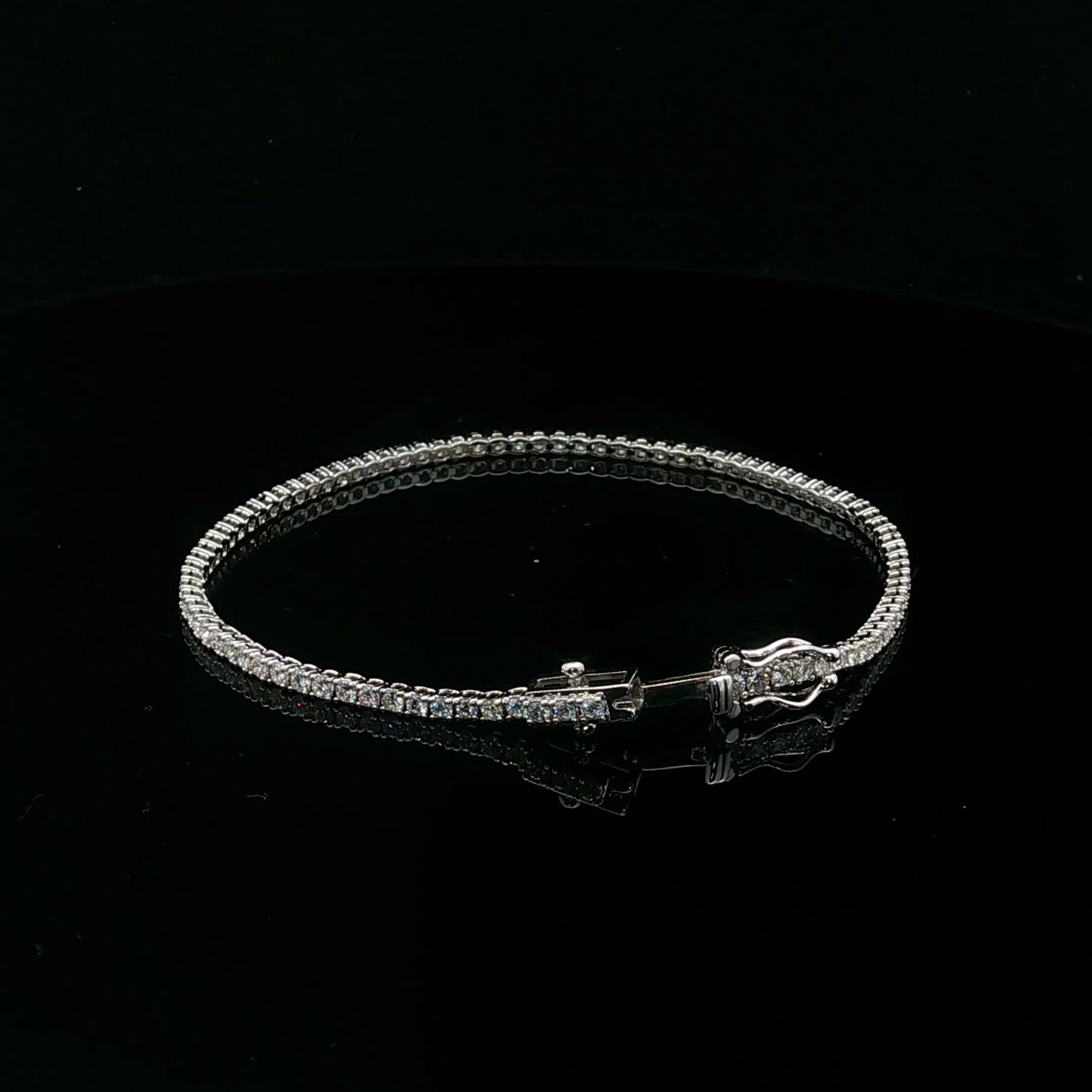 1.96ctw F/VS2 Tennis Bracelet - 14KW - Natural Diamond - 64254-8