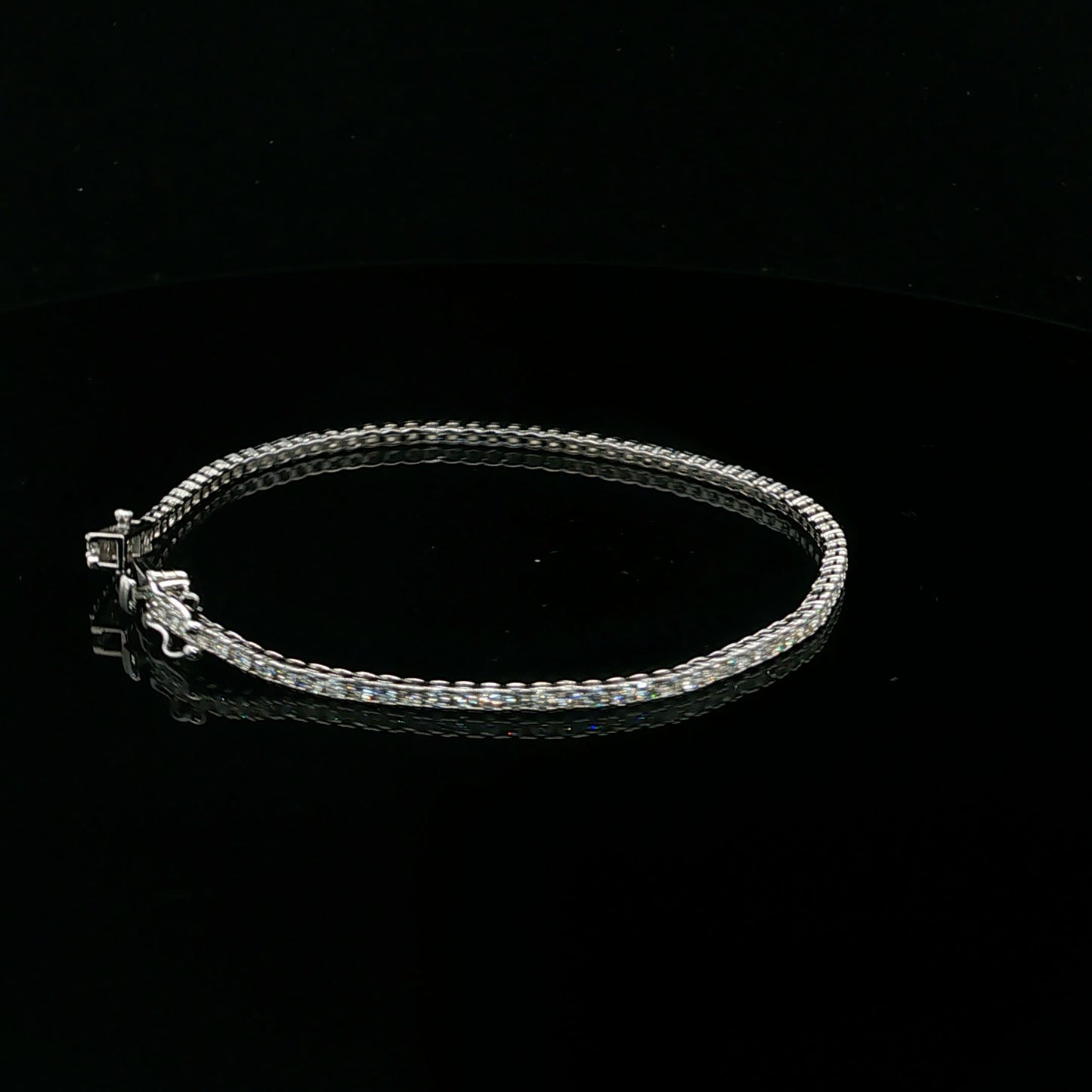 1.96ctw F/VS2 Tennis Bracelet - 14KW - Natural Diamond - 64254-1