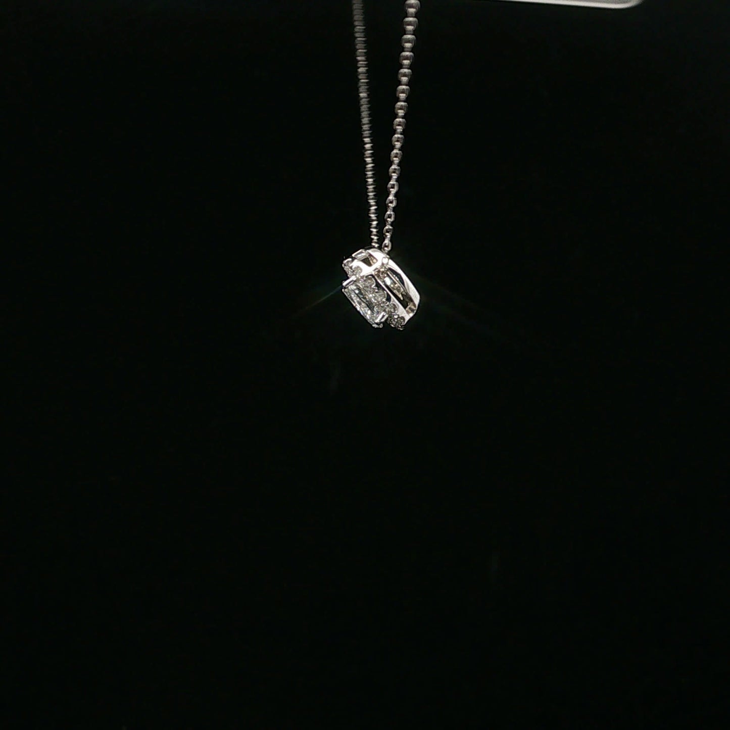 0.50ctw 0.40ct D/VS1 Oval Halo - 10KW - Lab Diamond - 64226-2