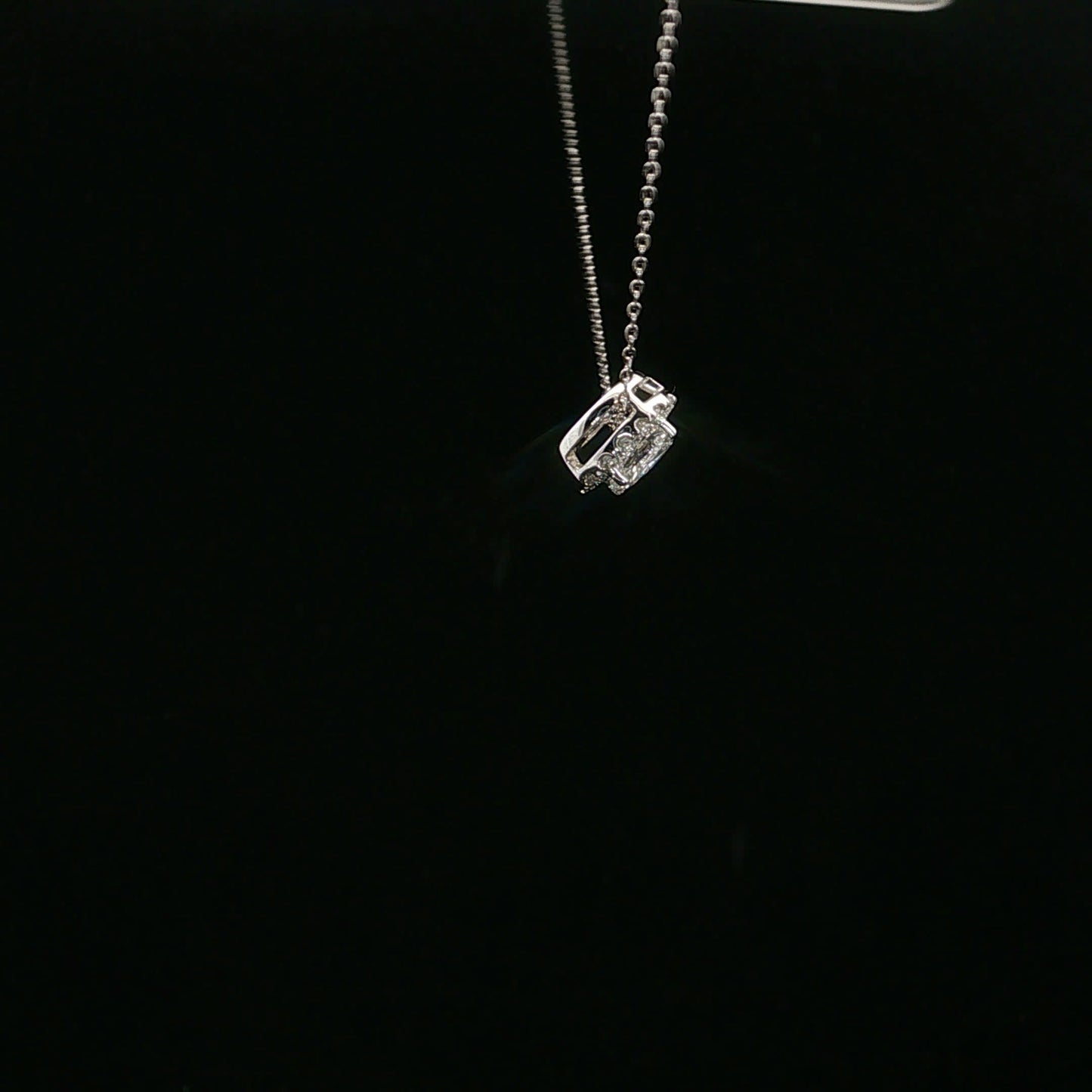 0.50ctw 0.40ct D/VS1 Oval Halo - 10KW - Lab Diamond - 64226-2