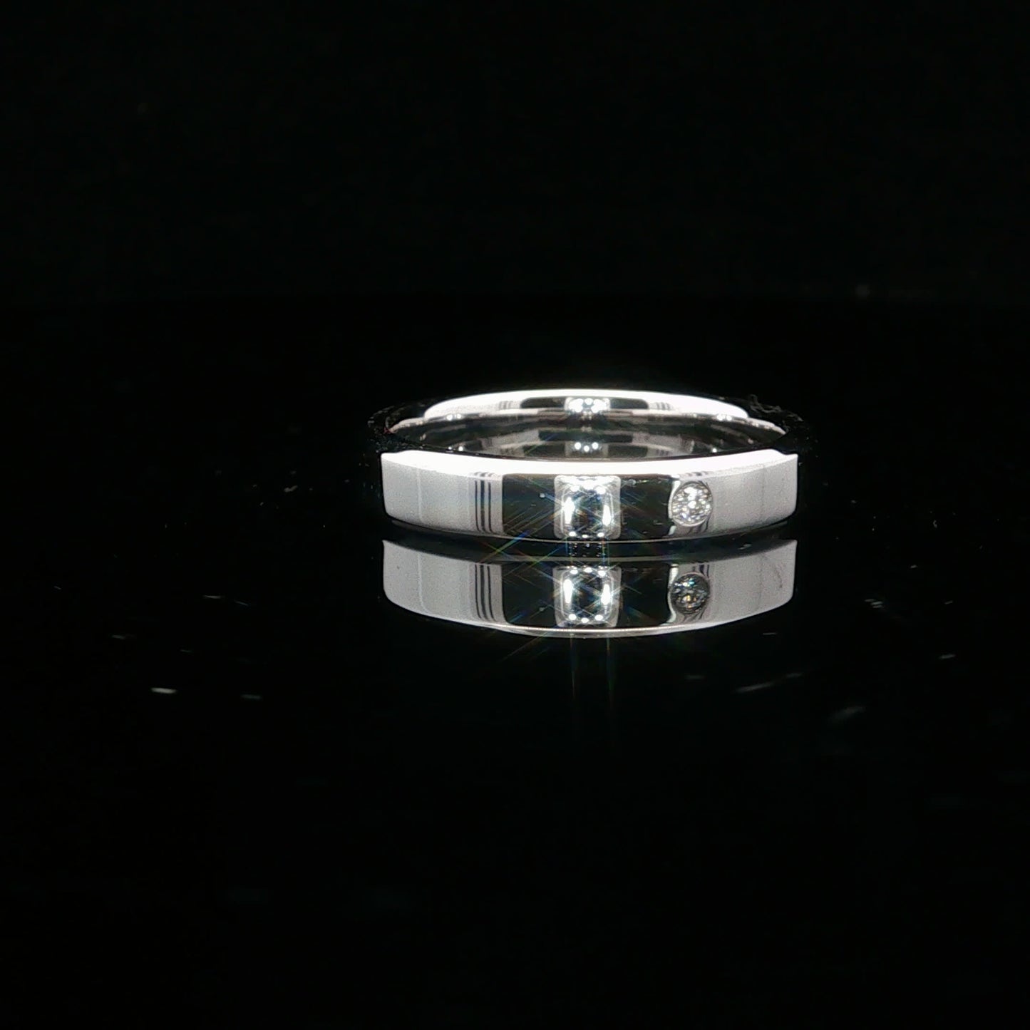4mm Khaan Reversable - 14KW - Natural Diamond - 64274-8.75