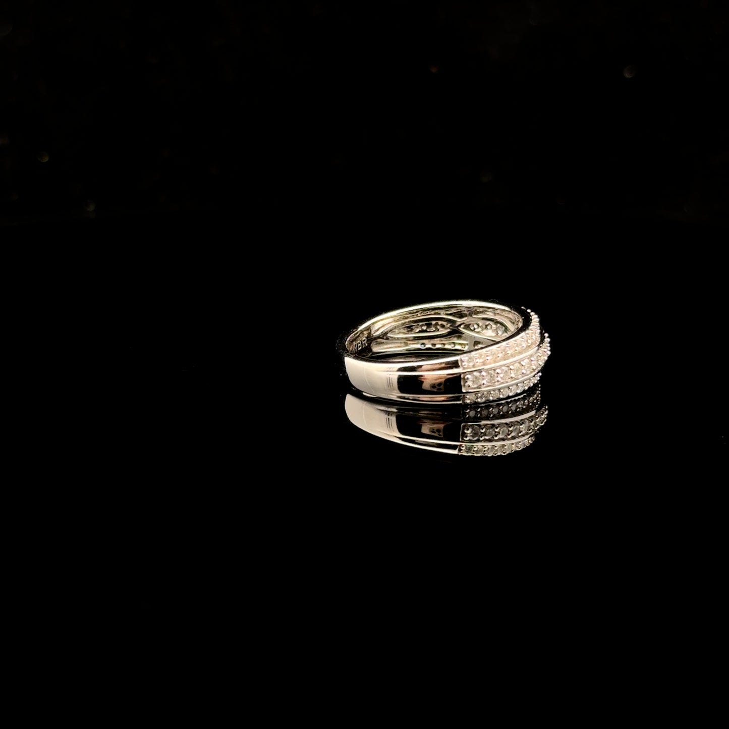 Three Row Band 0.50cwt. H/I1 - 10KW - Natural Diamond