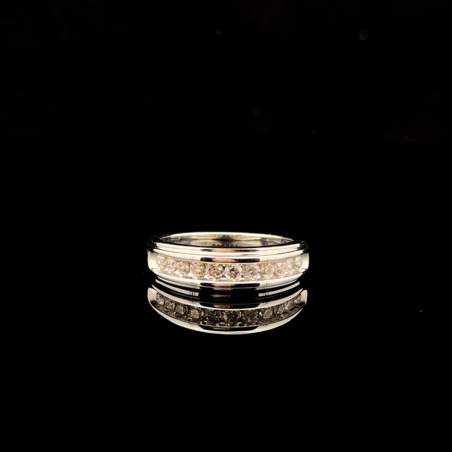 Channel Band 0.50ctw. F/SI2 - 10KW - Natural Diamond