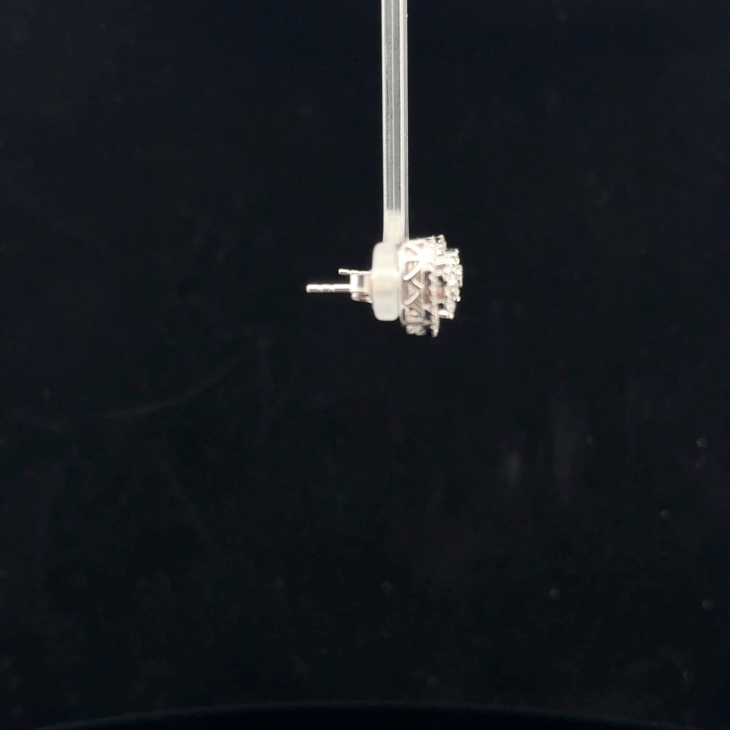 Halo Oval cluster 0.50ctw. H/I1 - 10KW - Natural Diamond - 51005
