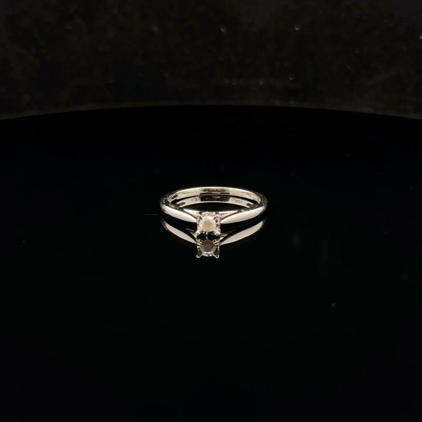 Miracle Solitaire 0.10ctw. G/I1. - 10KW - Natural Diamond