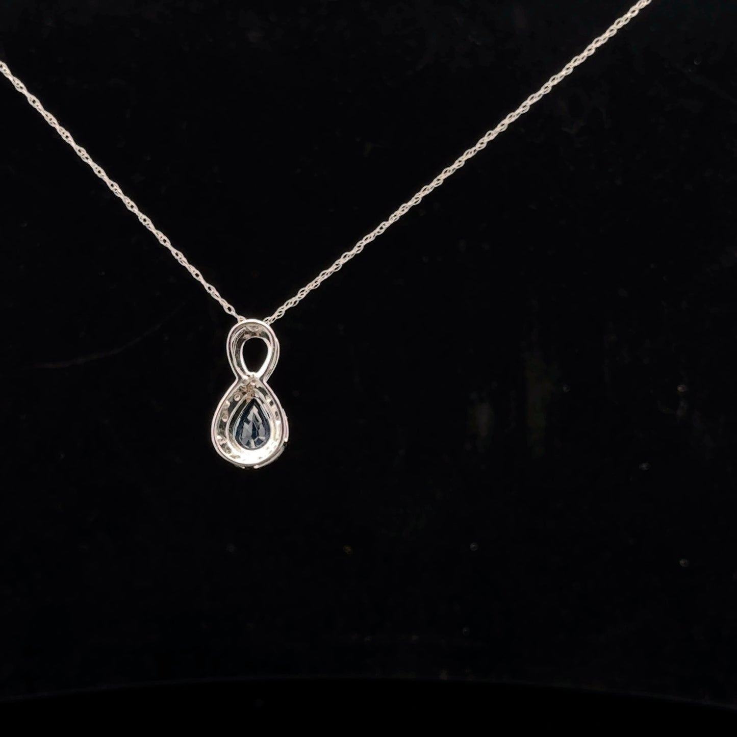 Pear Halo 1ct. 0.08ctw. - 10KW - Natural Sapphire - 51045