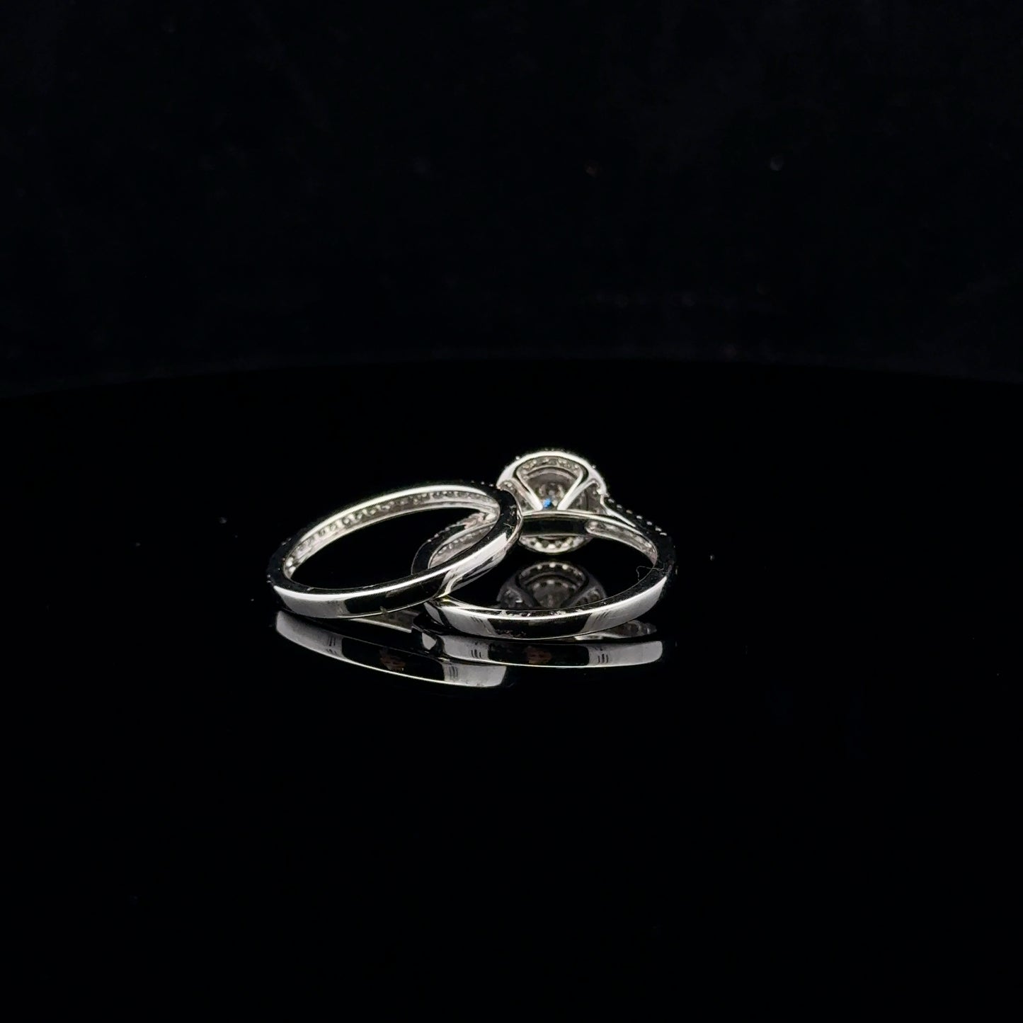 Halo Set 0.50ctw. G/I1. - 10KW - Natural Diamond