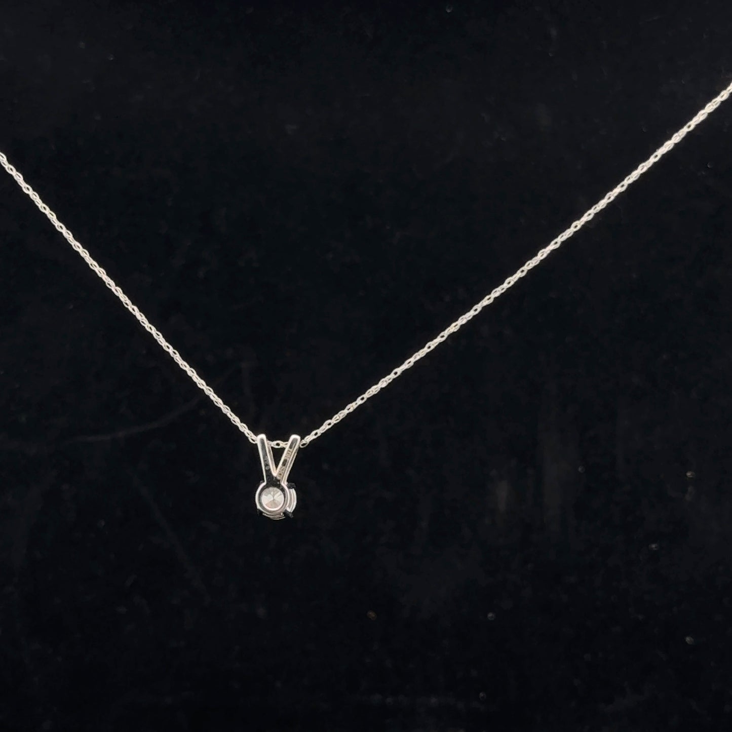 Solitaire Necklace 0.15ct. H/I1 - 10KW - Natural Diamond - 51051