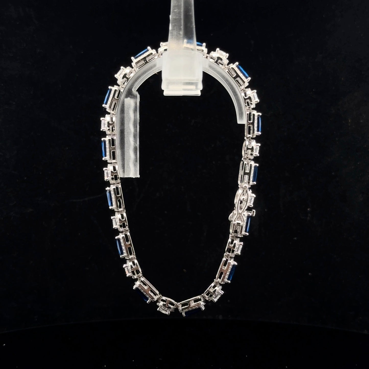 Cr Sapphire Halo 19cm. - 925S - Cr Wht Sapphire - 51068
