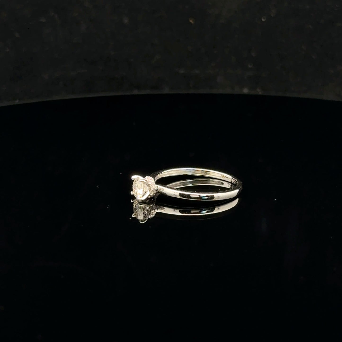 Wrapped #6.75 0.43ctw 0.33ct E/SI1 - 14KW - Natural Diamond - 52015