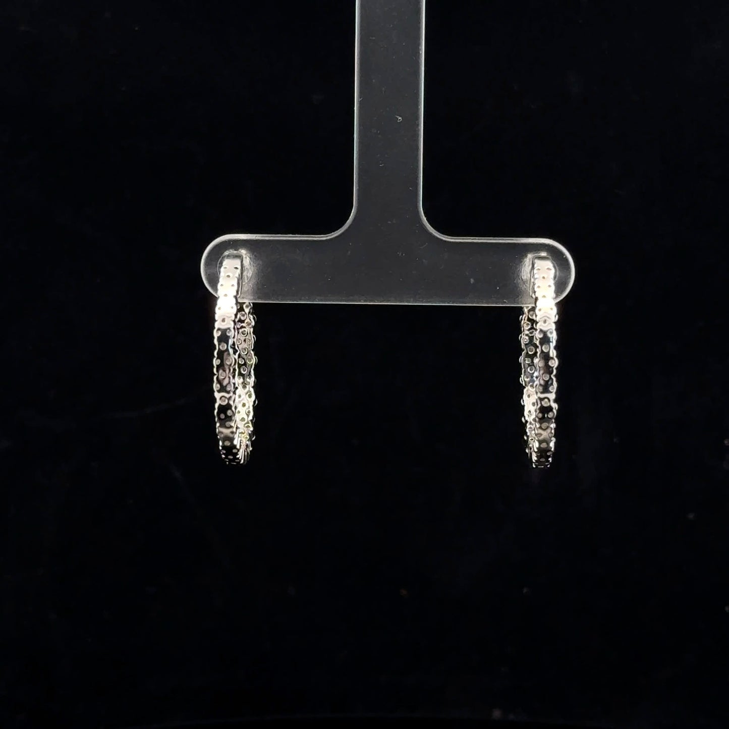 Oval Hoops 1.61ctw D/VVS1 - S925 - Moissanite - 52020