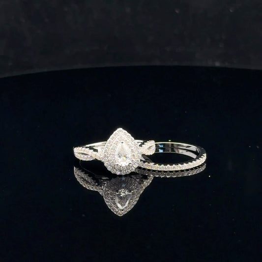 Pear Bridal 0.82ctw D/VVS1 - S925 - Moissanite - 52034