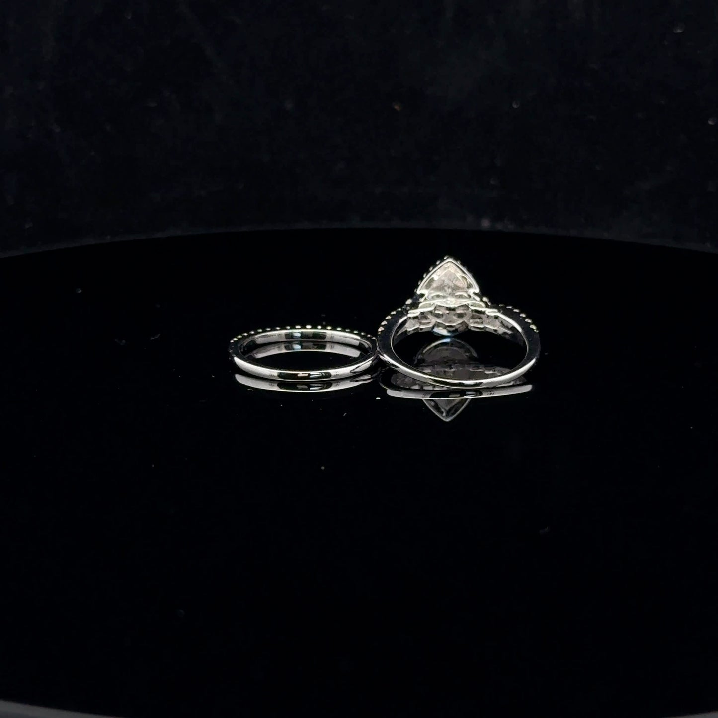 Pear Bridal 0.82ctw D/VVS1 - S925 - Moissanite - 52034
