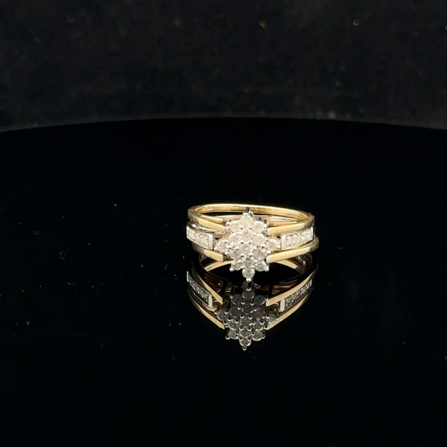 Reversible Topaz 0.75ctw. H/I - 10KY - Natural Diamond - 52042