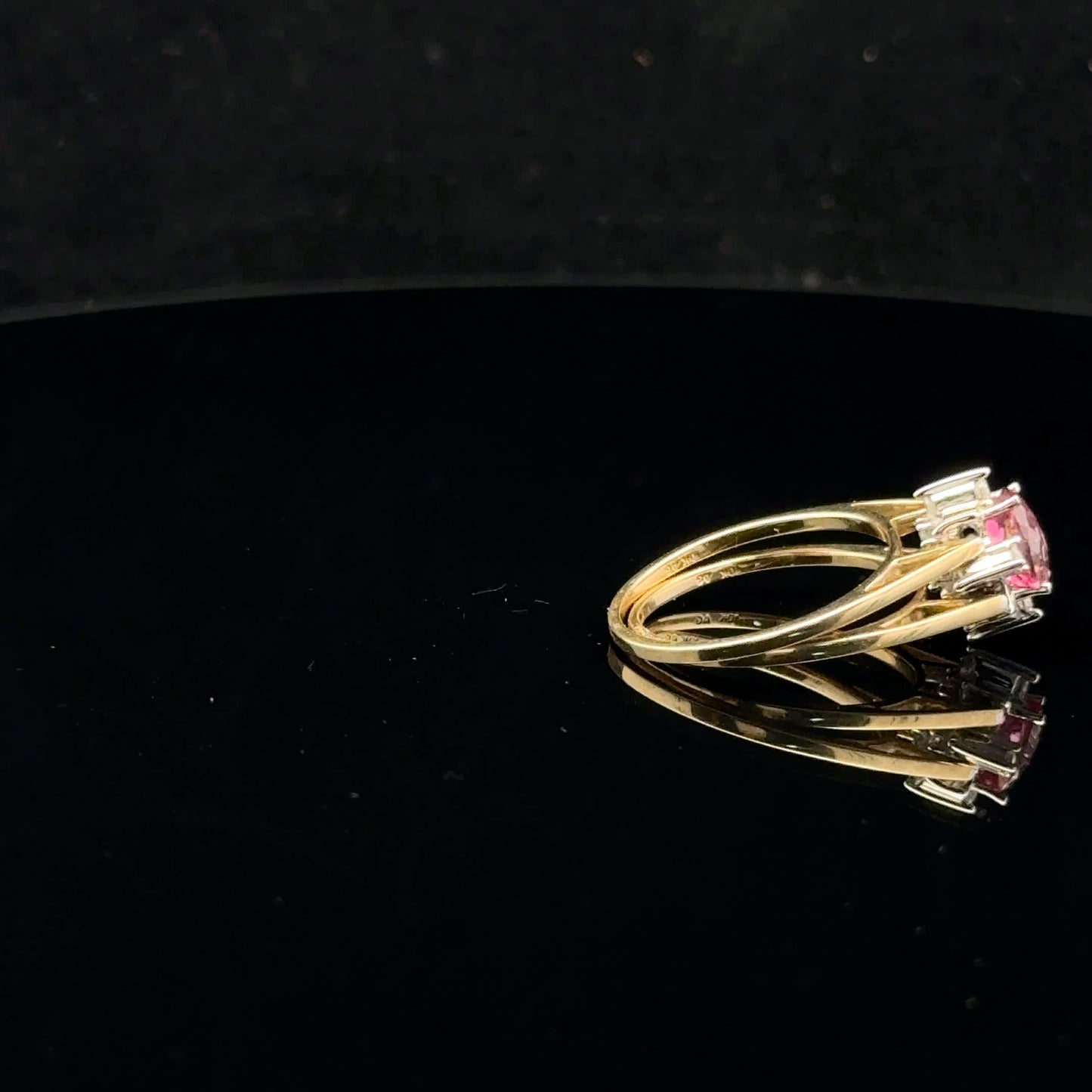 Reversible Topaz 0.75ctw. H/I - 10KY - Natural Diamond - 52042