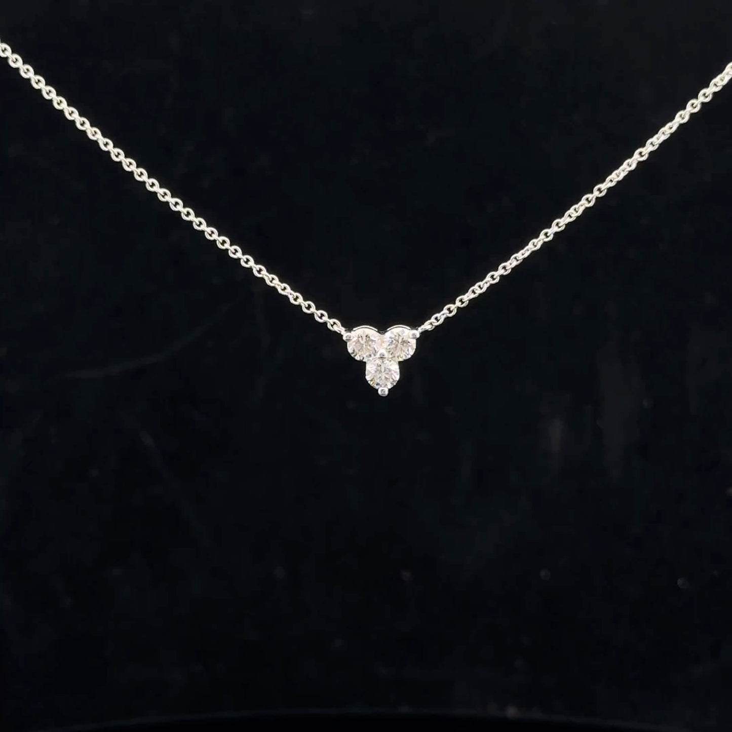 Tri-Solitaire 0.50ctw G/SI2 - 10KW - Natural Diamond - 52052
