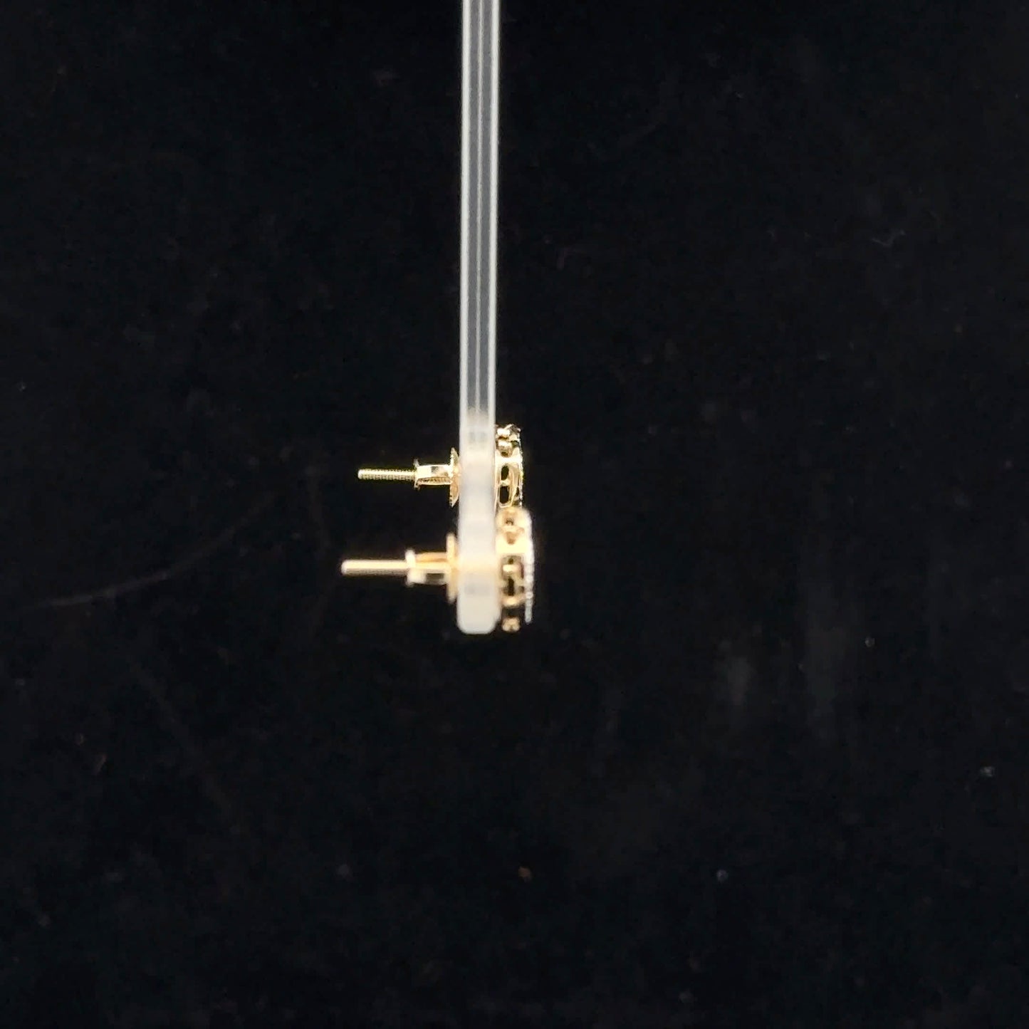 Heart Studs 0.25ctw G/I1 - 10KY - Natural Diamond - 52081