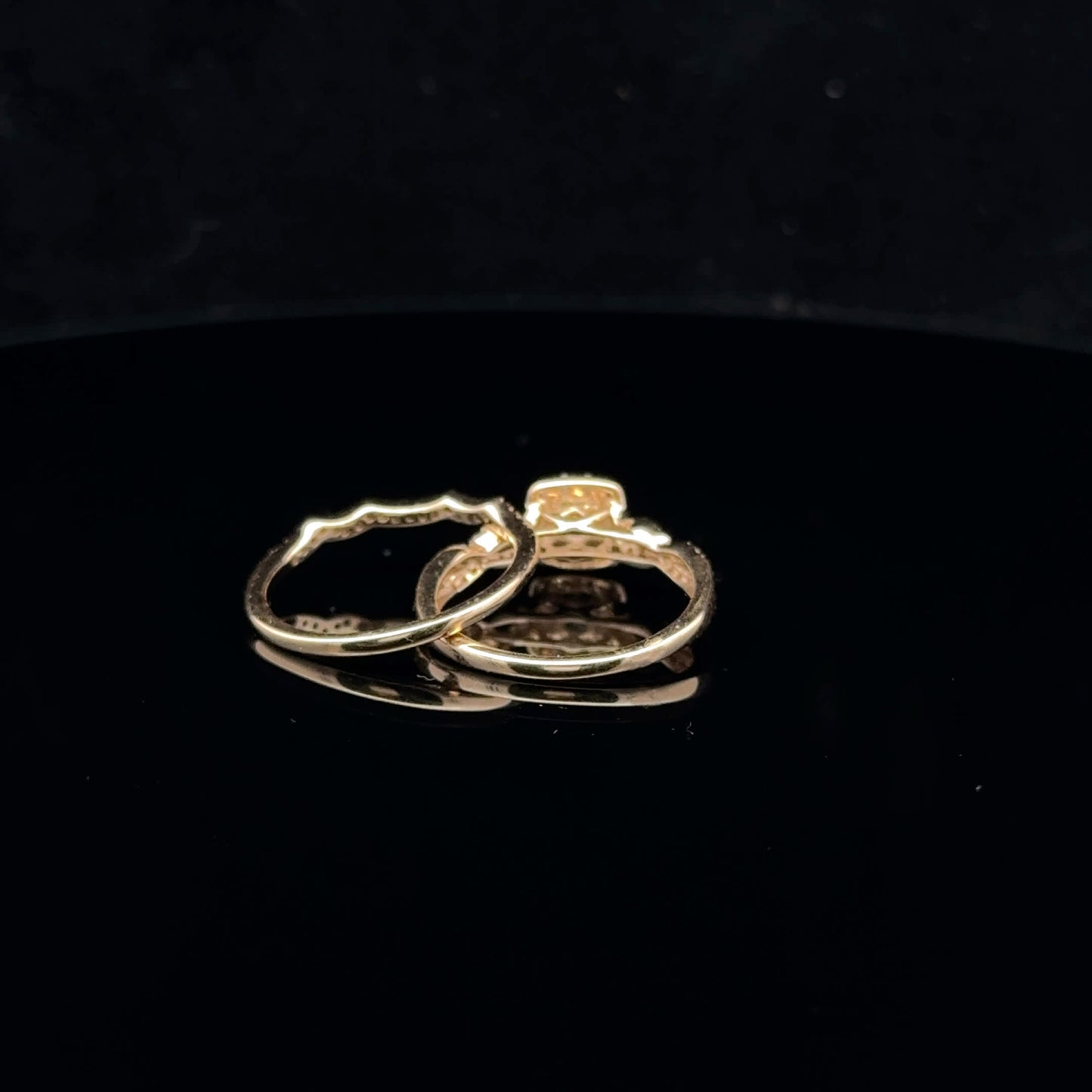 Natural Diamond - 10KY - Round Twist Set - 53000