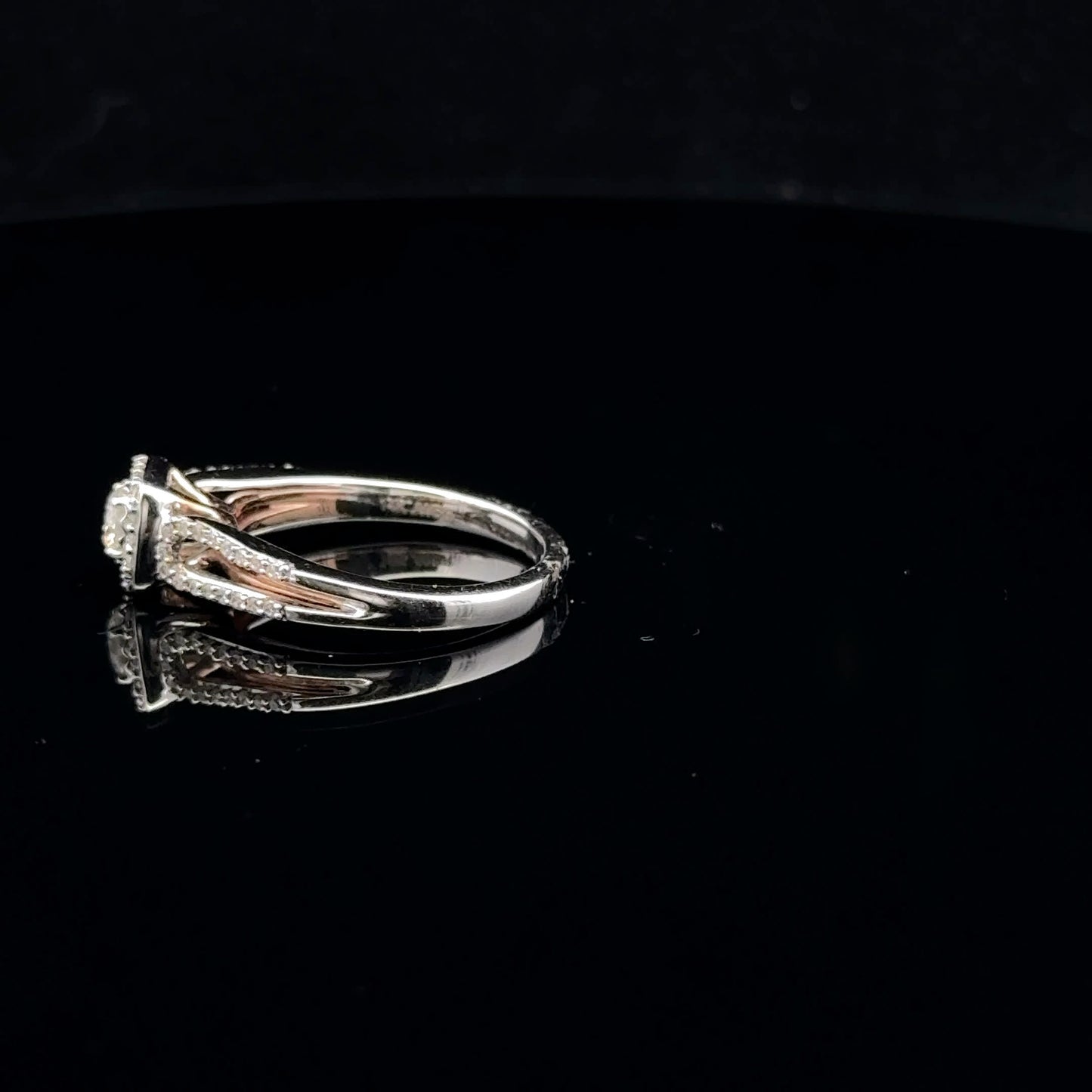 0.50ctw 0.25ct H/SI2 #7 Halo Two tone - 14KW/R - Natural Diamond - 53020