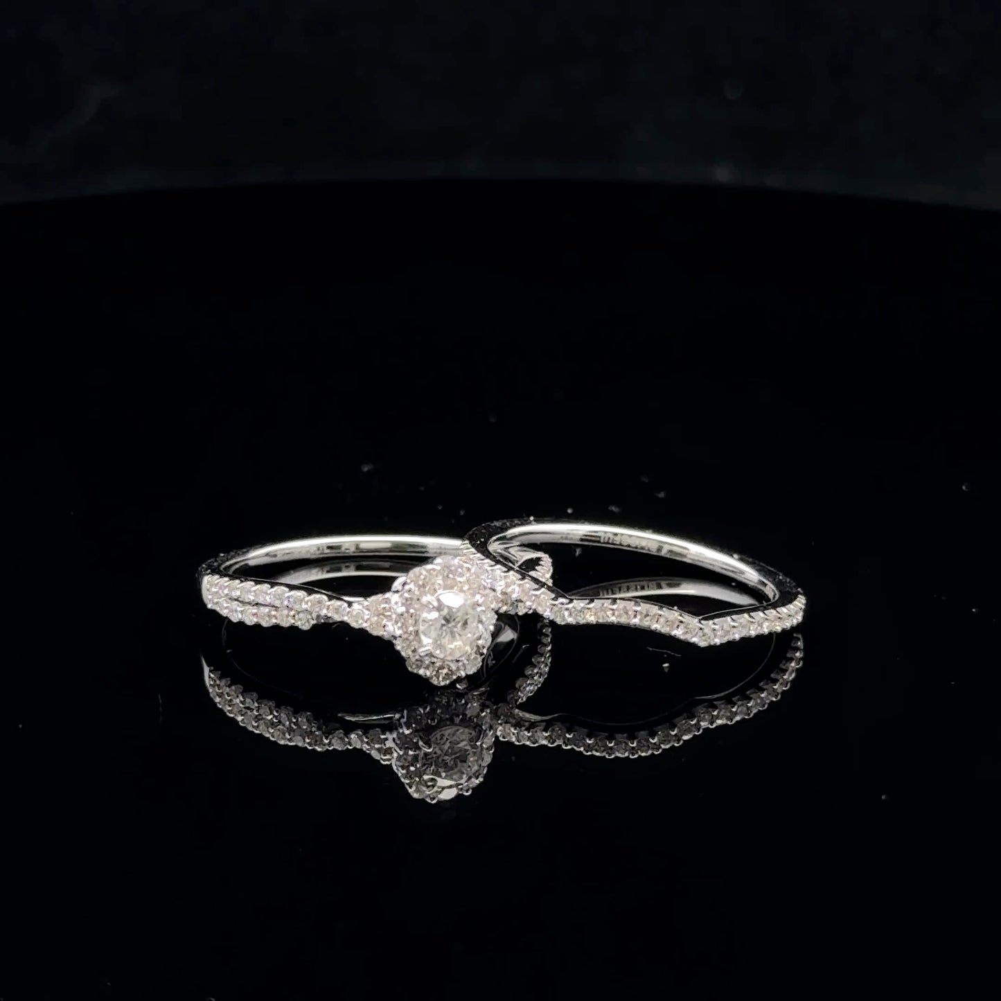 Natural Diamond - 14KW - Wavy Halo Set - 53021
