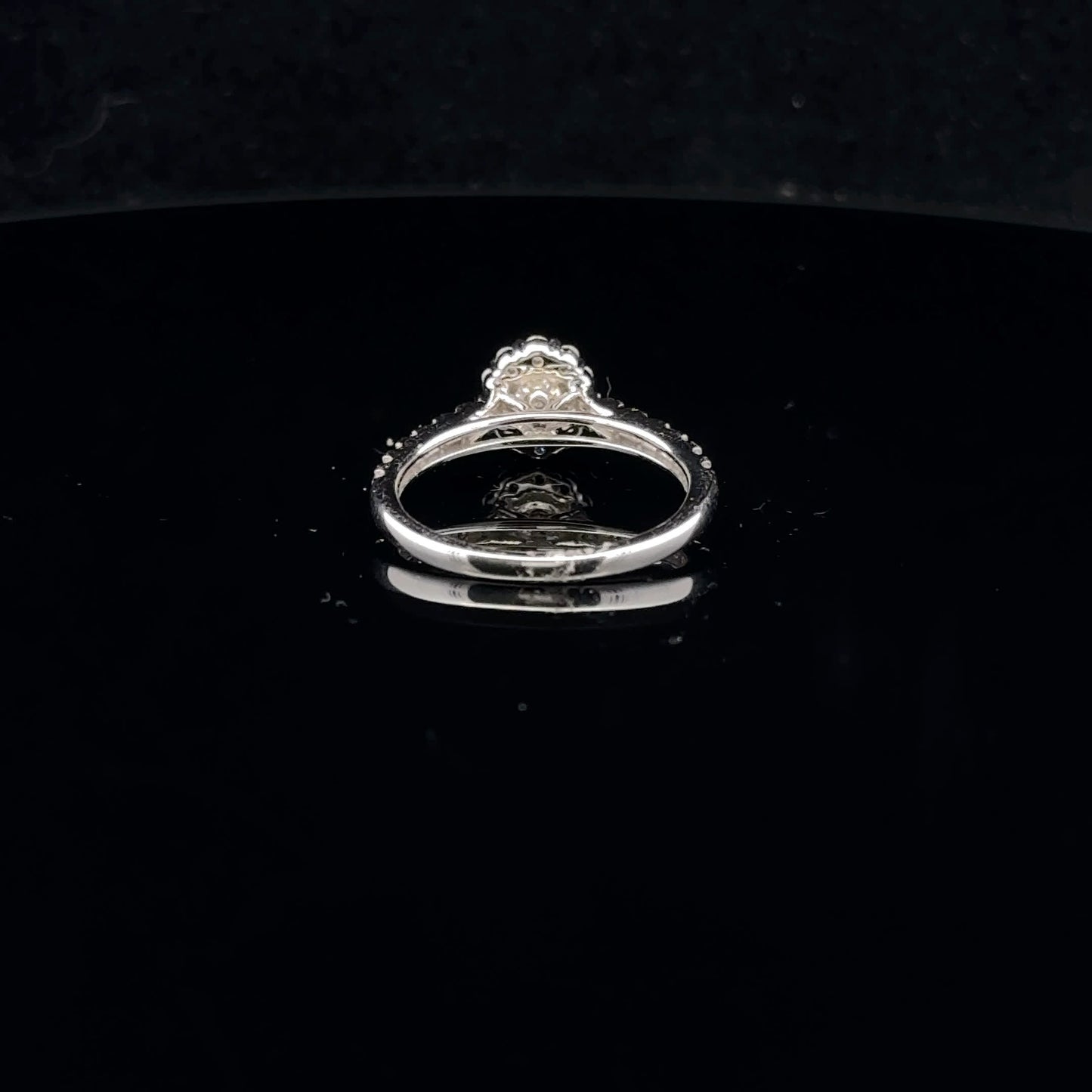 0.75ctw 0.33ct G/VS2 #5 Round Halo - 14KW - Natural Diamond - 53022