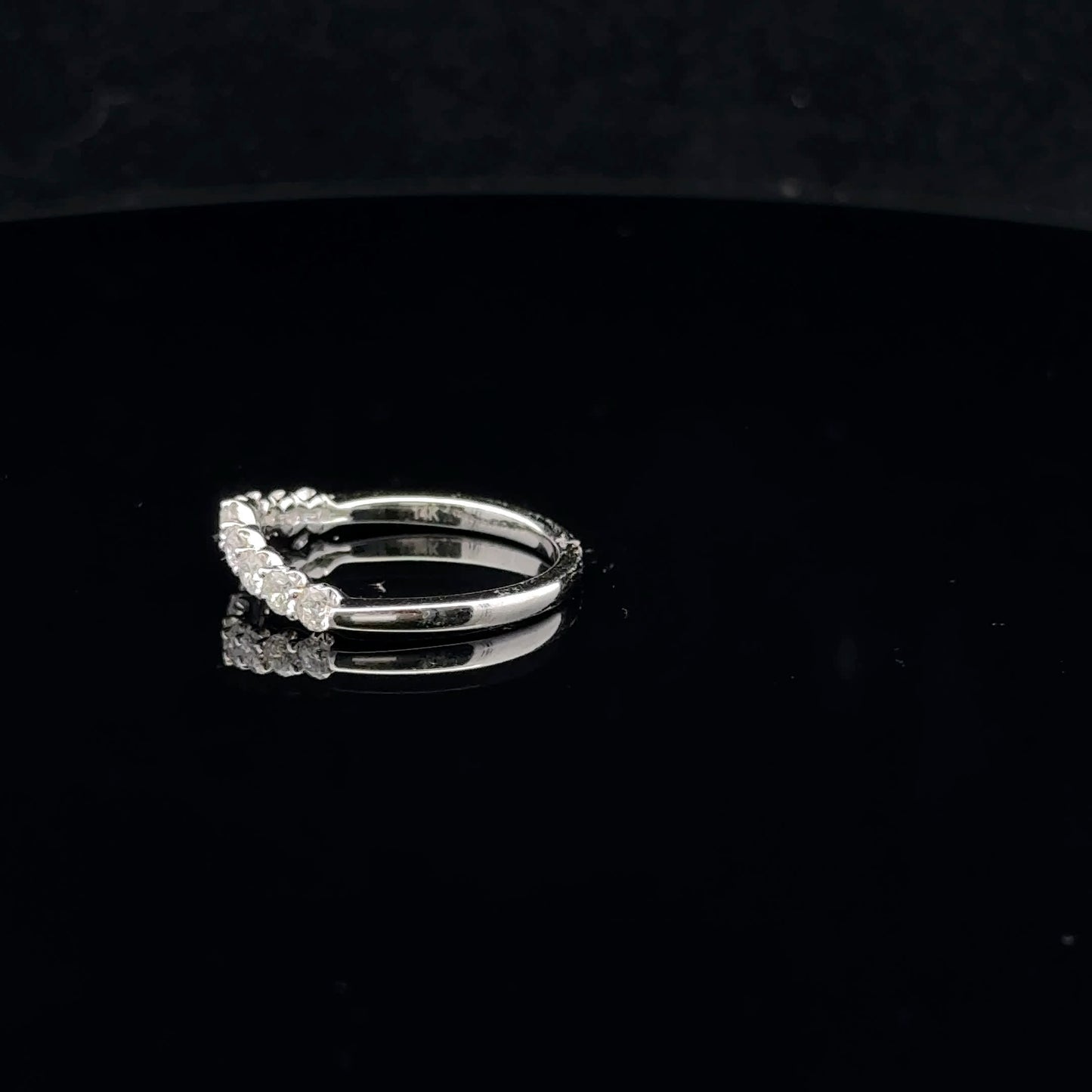 0.50ctw F/SI2 #6.75 V Band - 14KW - Natural Diamond - 53035