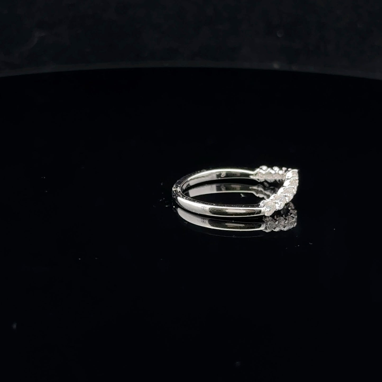 0.50ctw F/SI2 #6.75 V Band - 14KW - Natural Diamond - 53035