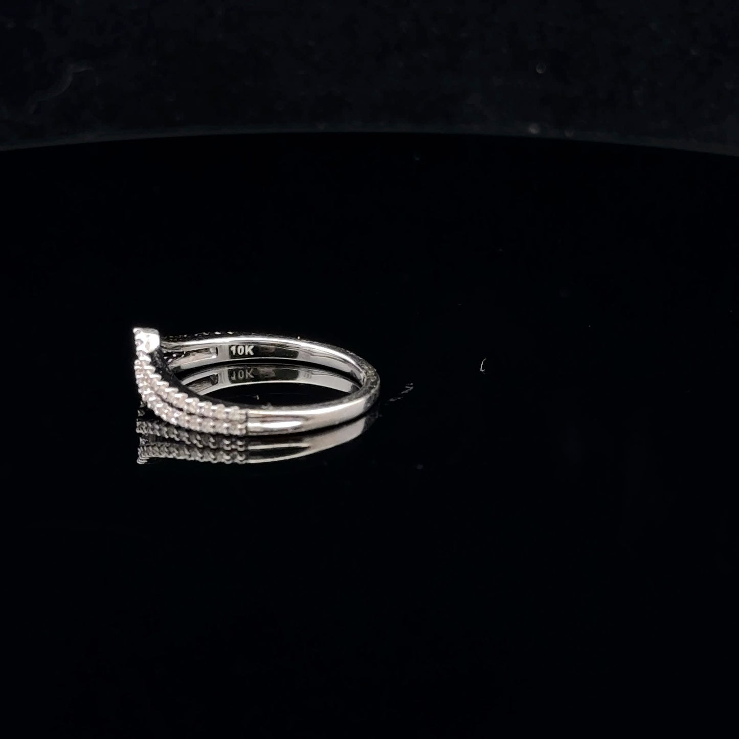 0.15ctw G/I1 #6.6 Double V Band - 10KW - Natural Diamond - 53039