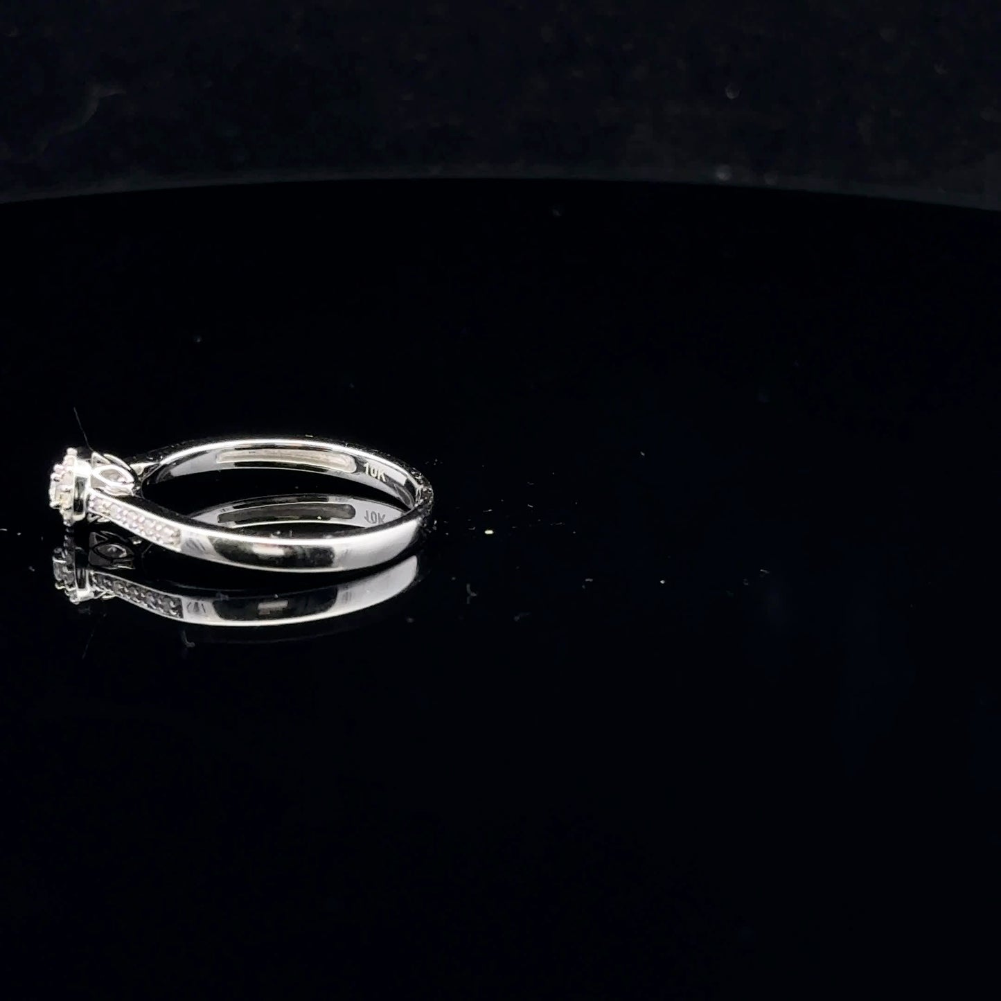 0.12ctw G/SI2#7 Halo Promise - 10KW - Natural Diamond - 53050