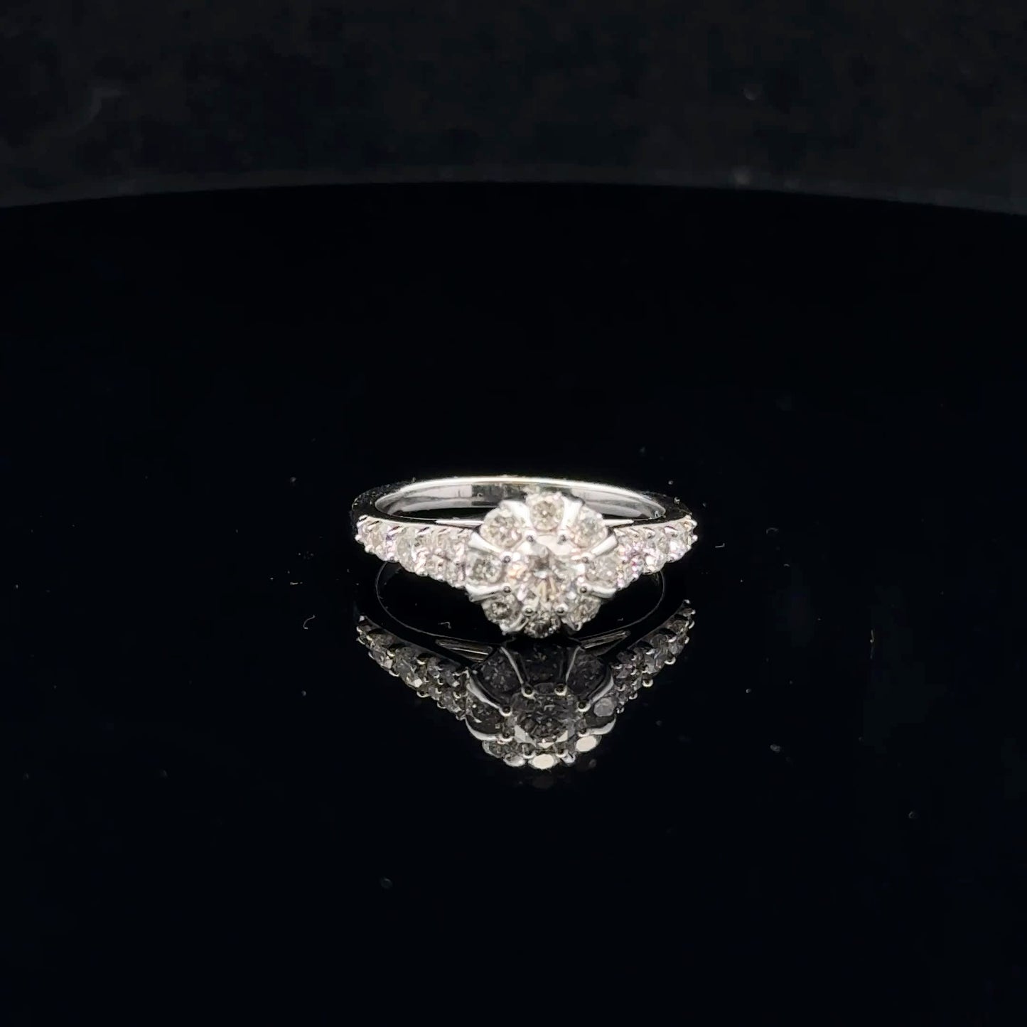 1ctw 0.33ct G/SI1 #7 Flower halo - 10KW - Natural Diamond - 53052