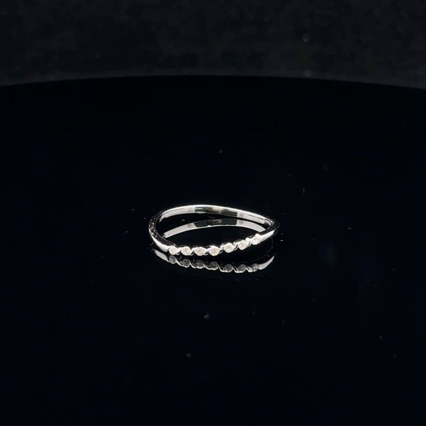 0.06ctw H/I1 #6 Seven Stone Band - 10KW - Natural Diamond - 53066