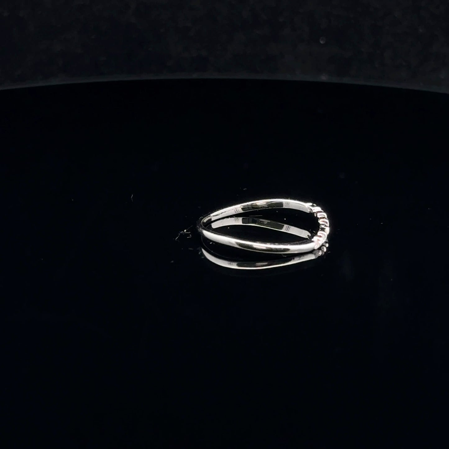 0.06ctw H/I1 #6 Seven Stone Band - 10KW - Natural Diamond - 53066