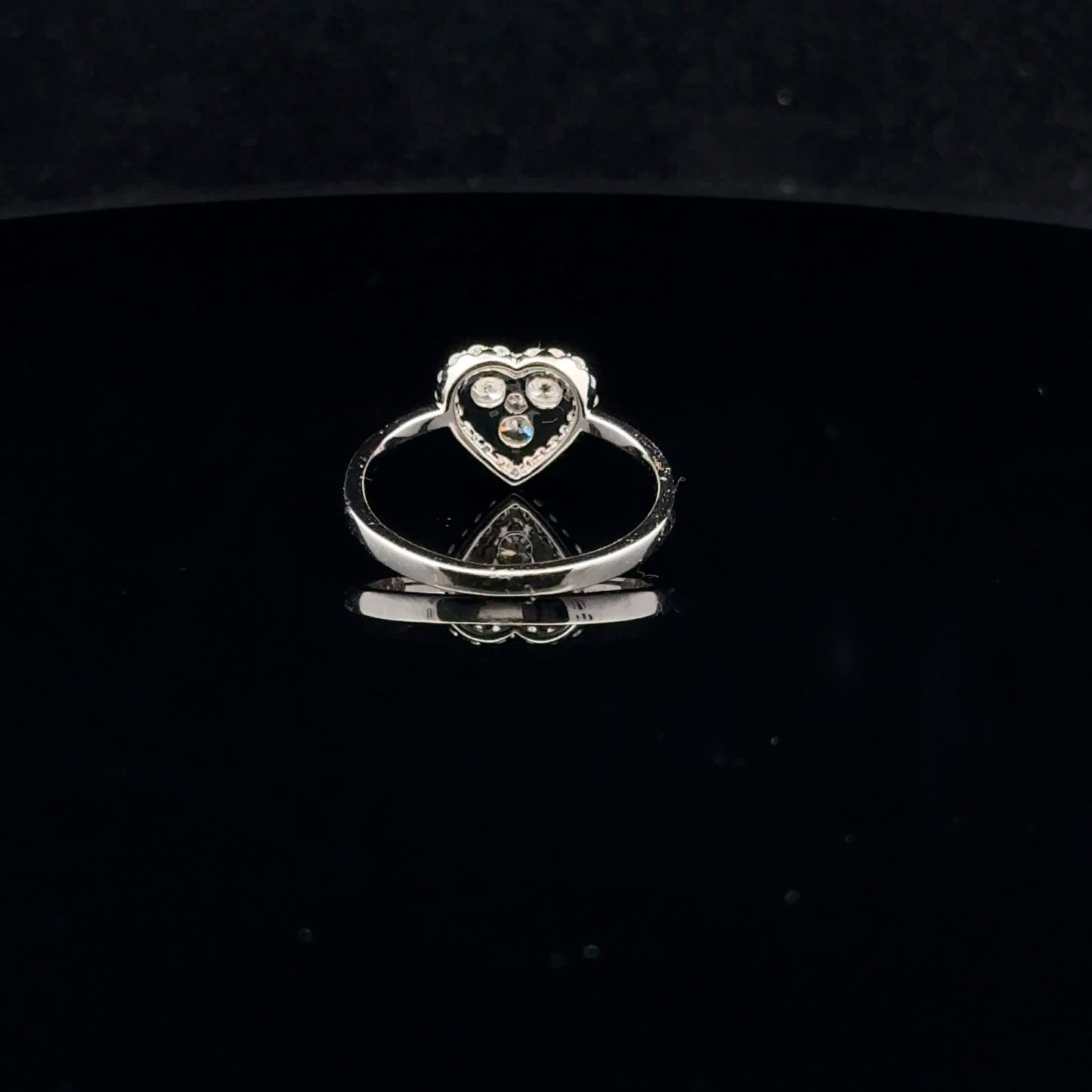 0.58ctw F/SI1 #6.75 Heart Halo - 14KW - Natural Diamond - 53068