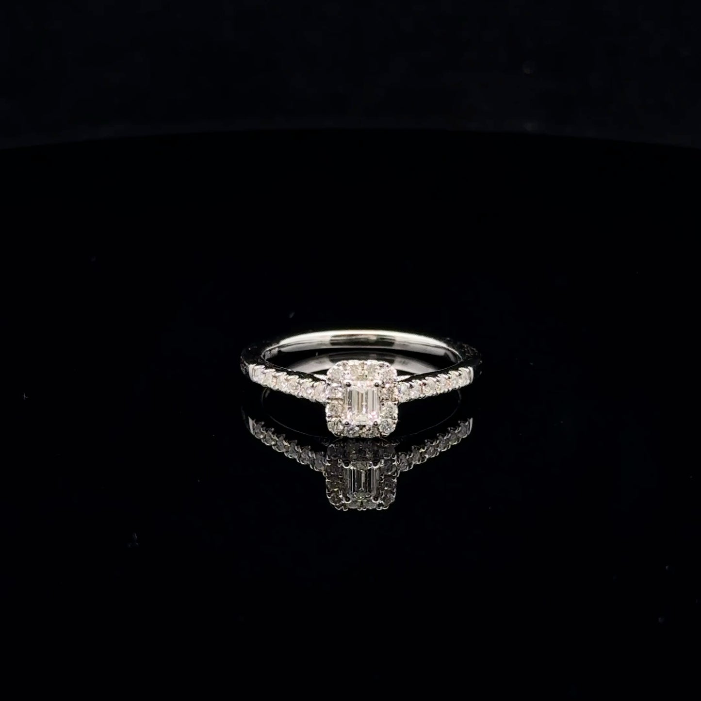 0.38ctw 0.16ct G/SI1 #7 Baguette Halo - 10KW - Natural Diamond - 53074