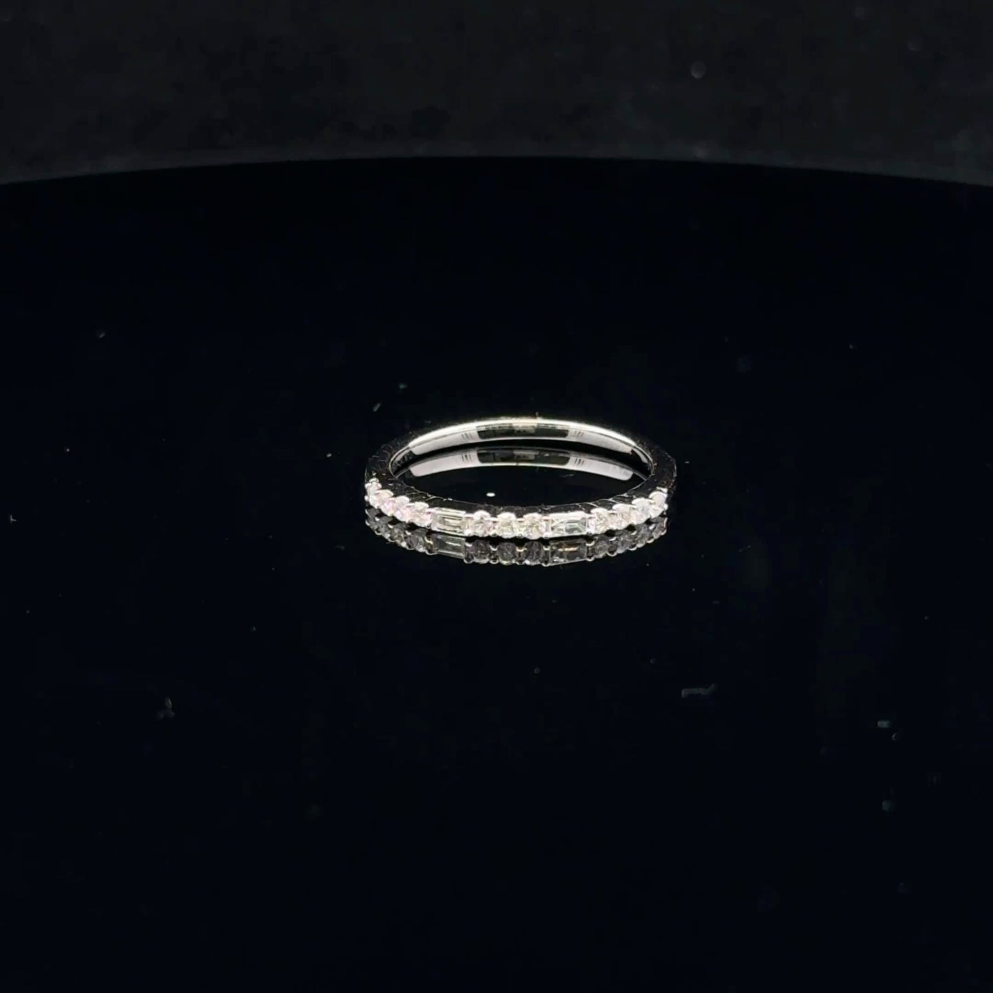 0.25ctw G/SI2 #6 Round Baguette - 14KW - Natural Diamond - 53077