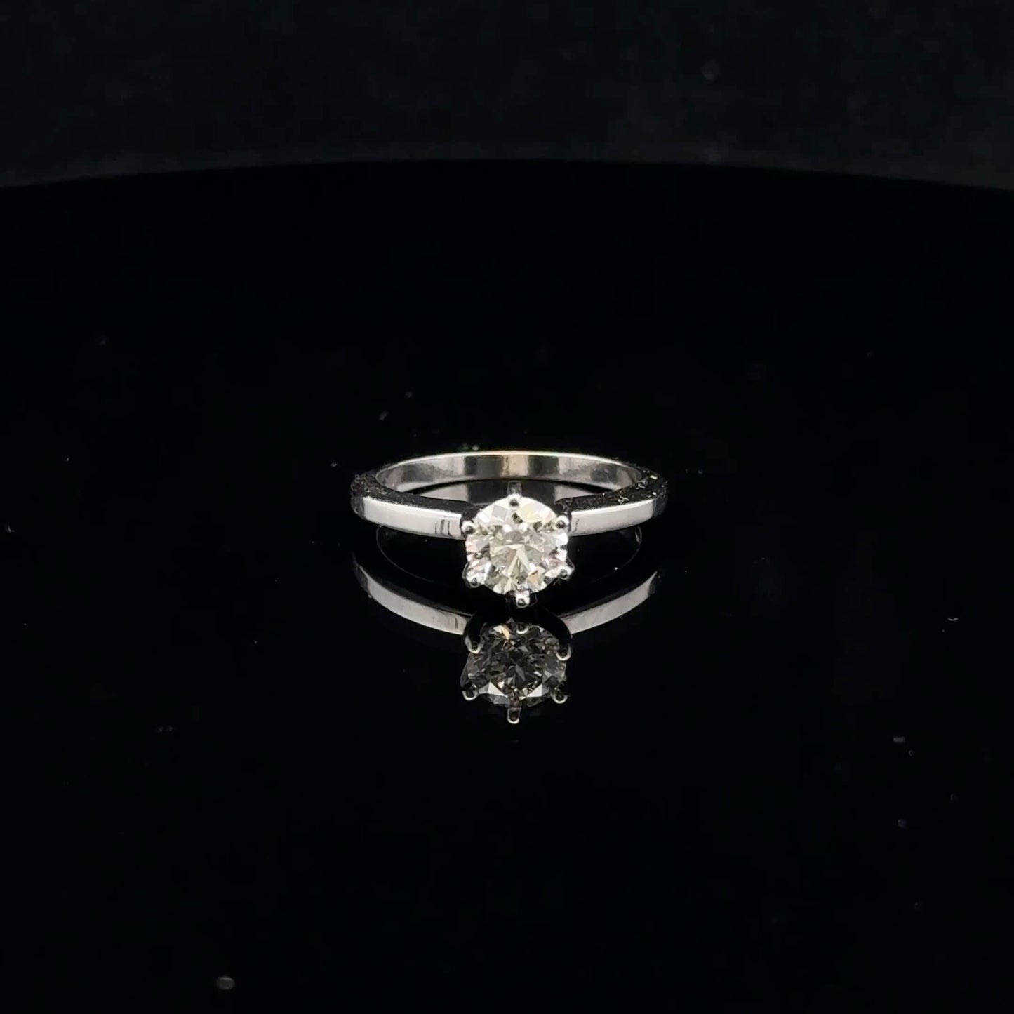 0.79ct E/VS2 #5.5 Solitaire - 14KW - Natural Diamond - 53080