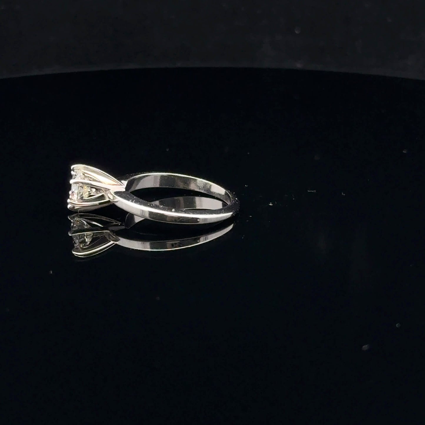 0.79ct E/VS2 #5.5 Solitaire - 14KW - Natural Diamond - 53080