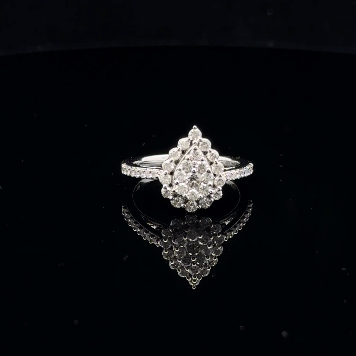 0.85ctw G/SI2 #7 Pear Cluster - 10KW - Natural Diamond - 53093