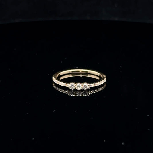 0.25ctw H/Si2 #7 Three Stone Band - 10KY - Natural Diamond - 53095