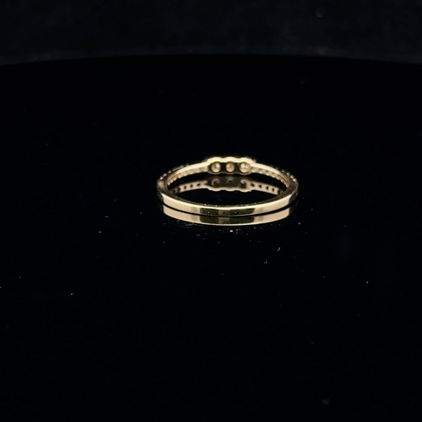 0.25ctw H/Si2 #7 Three Stone Band - 10KY - Natural Diamond - 53095