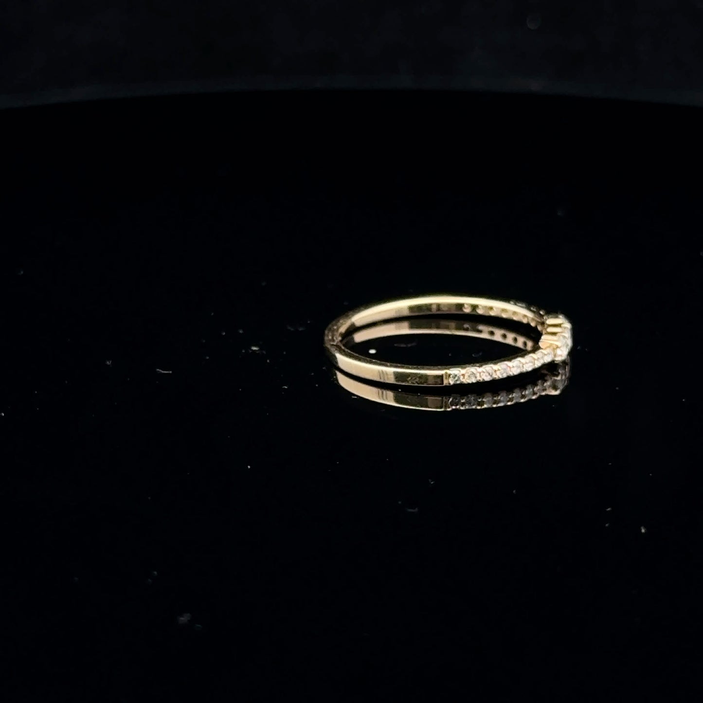 0.25ctw H/Si2 #7 Three Stone Band - 10KY - Natural Diamond - 53095