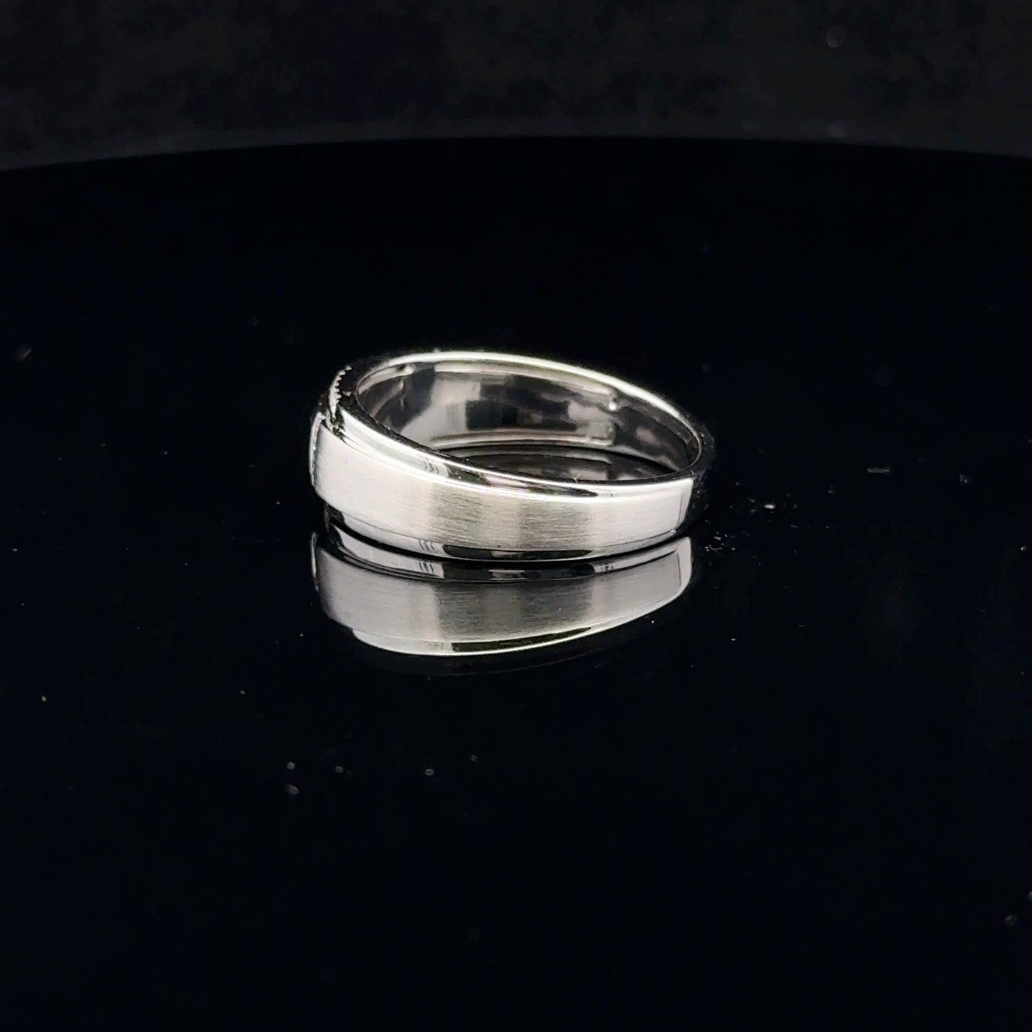 0.25ctw F/SI1 #9.75 Square Men's - 10KW - Natural Diamond - 53100