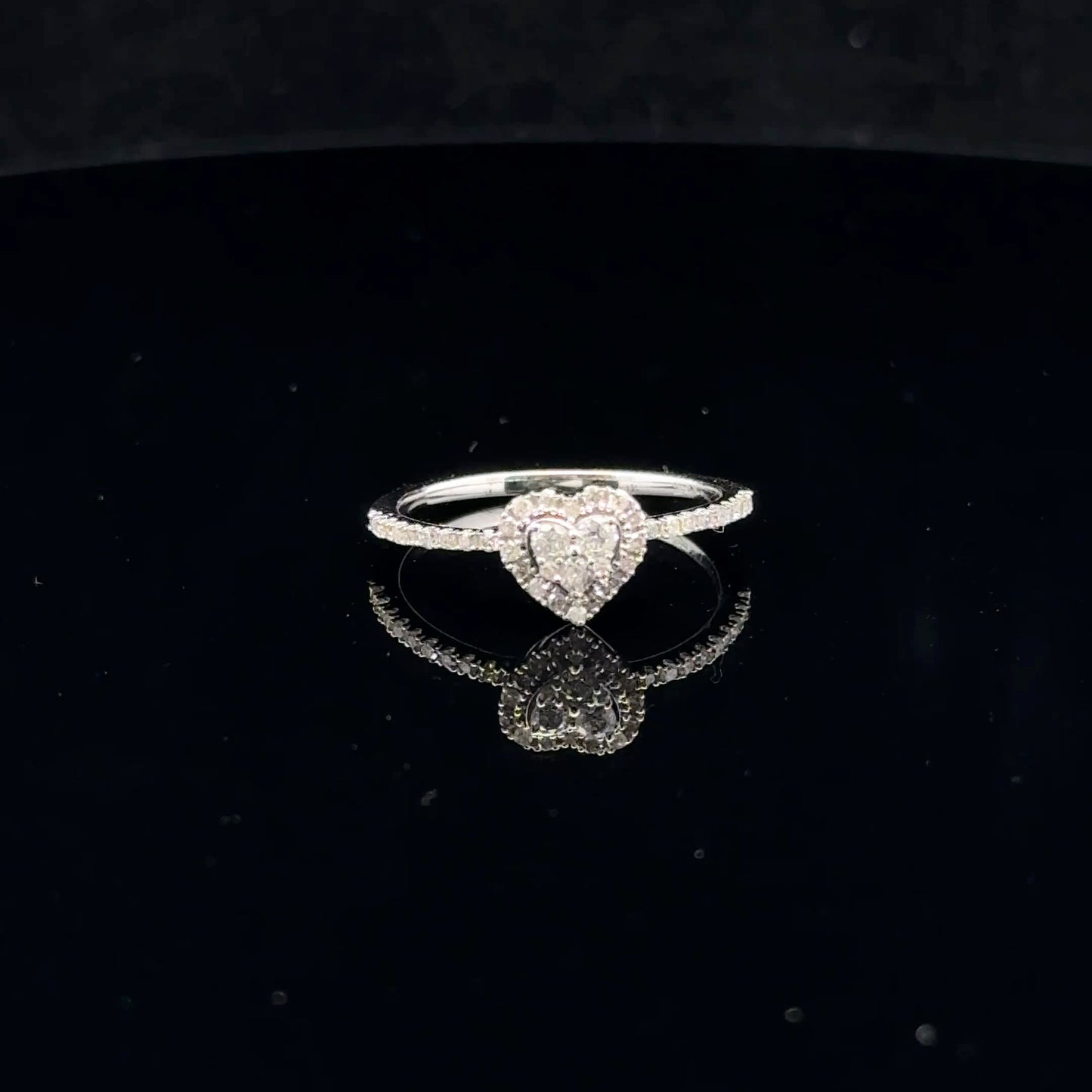 0.25ctw G/I1 #7 Heart Mini halo - 10KW - Natural Diamond - 53105