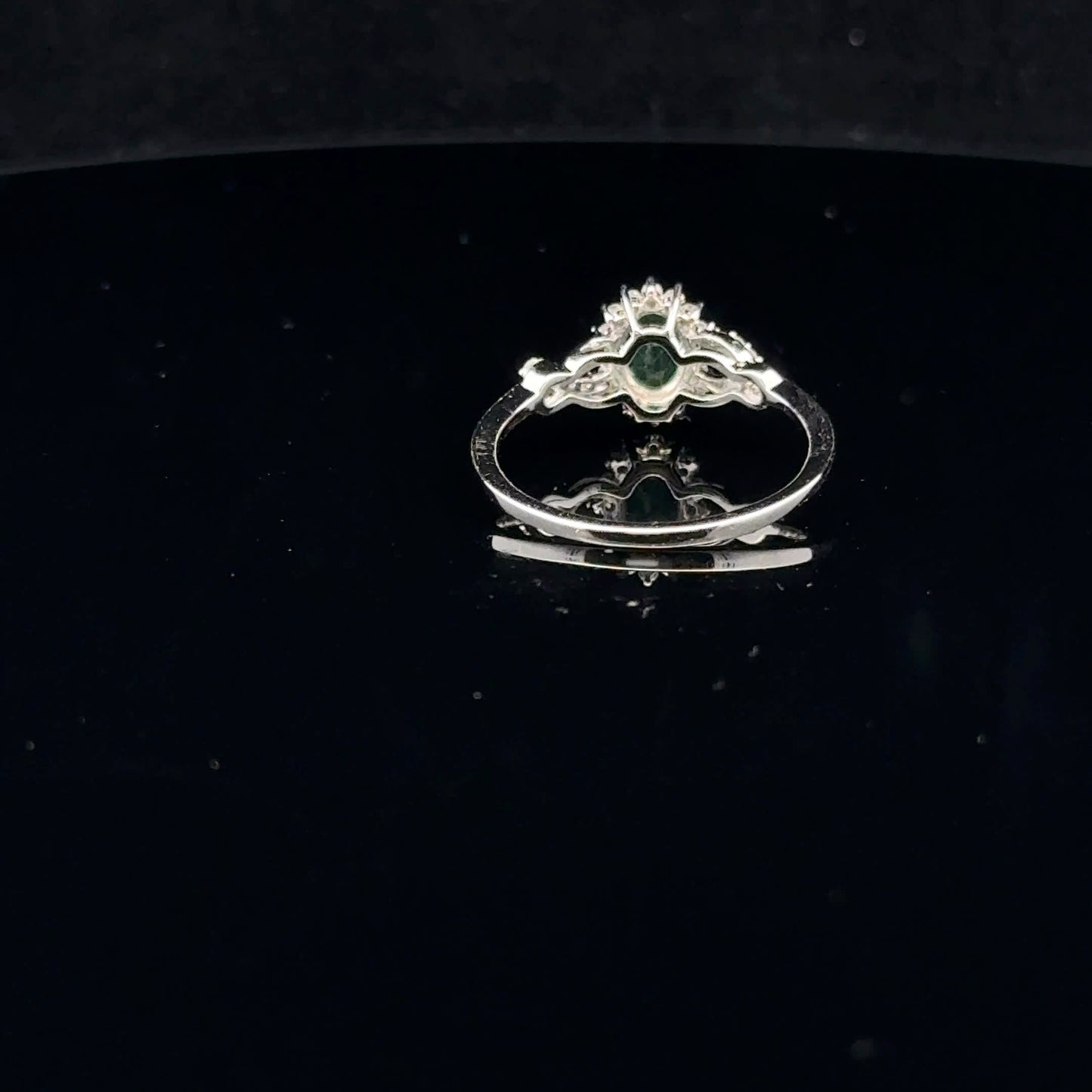 0.10ctw Dia #7 Emerald Halo - 10KW - Natural Stone - 53106