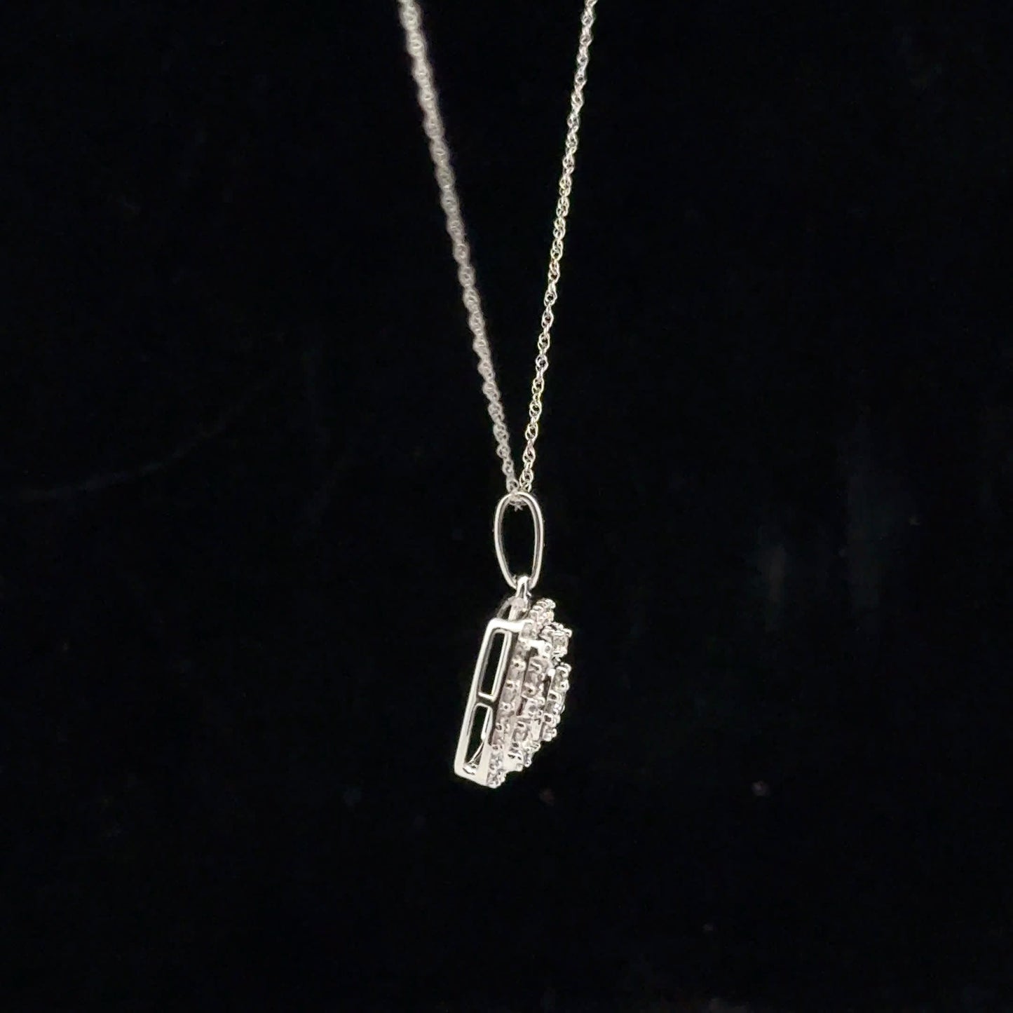 0.50ctw H/SI2 Square Halo - 10KW - Natural Diamond - 53116