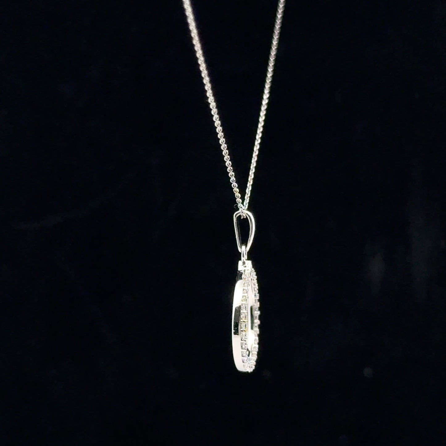 0.20ctw G/SI1 Circle Necklace - 10KW - Natural Diamond - 53118