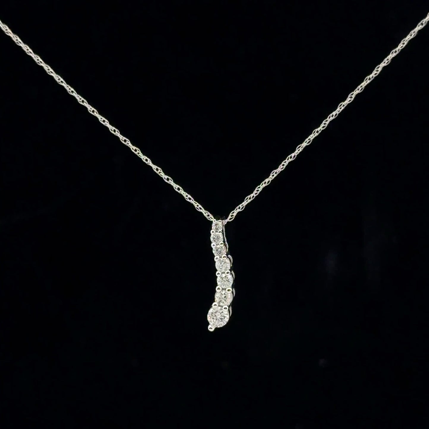 0.25ctw G/SI2 Mini Journey - 10KW - Natural Diamond - 53134