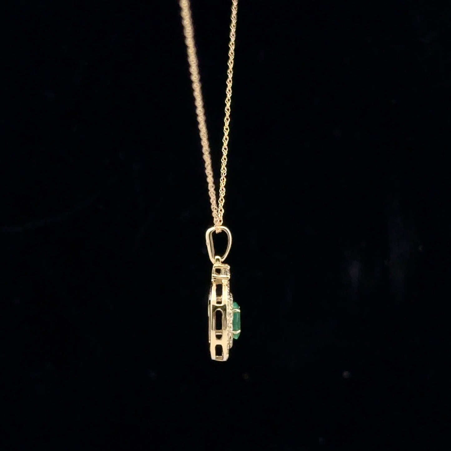 0.30ct Dia 0.25ct Emerald - 14KY - Natural - 53144