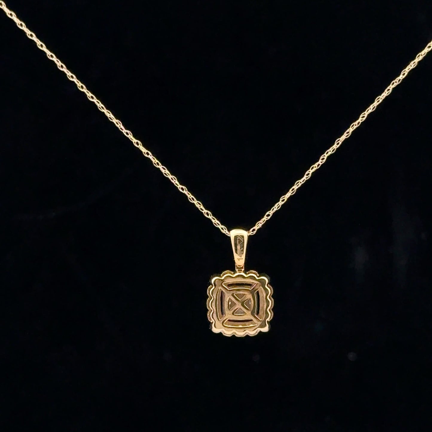 0.35ctw G/SI2 Square Halo - 14KY - Natural Diamond - 53150